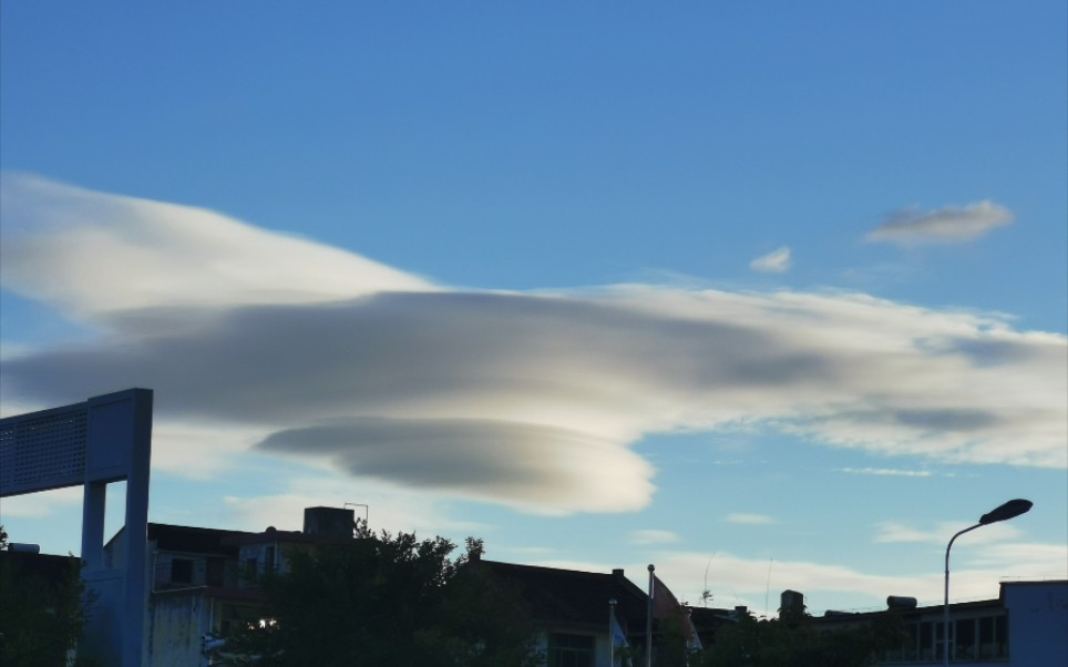 荚状层积云延时