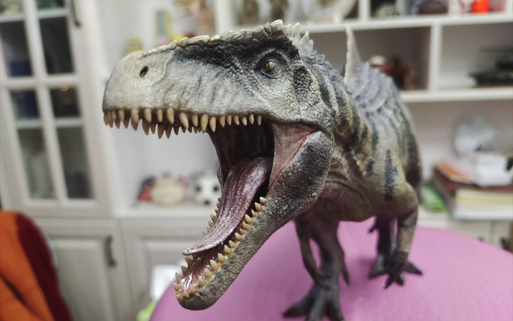 本心楠改南巨 边境之王涂装改造 合模线修补 恐龙模型涂装分享