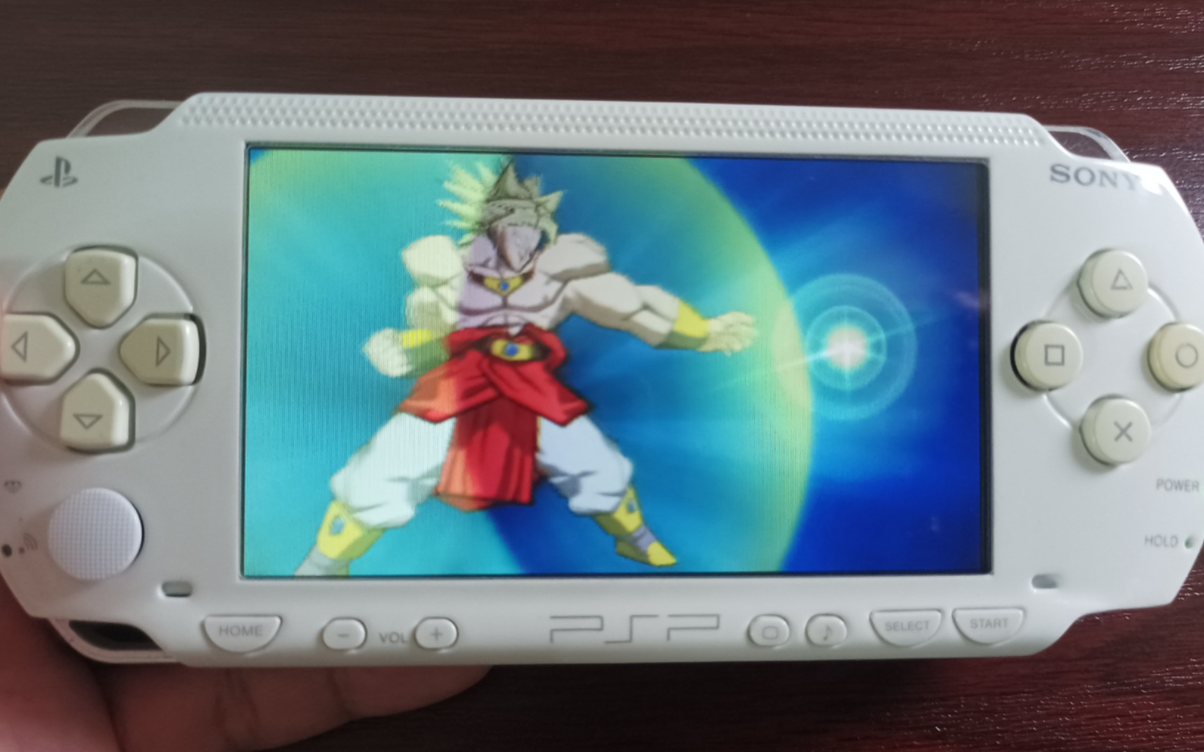 psp《龙珠z真武道会2》试玩 布罗利大招太帅了