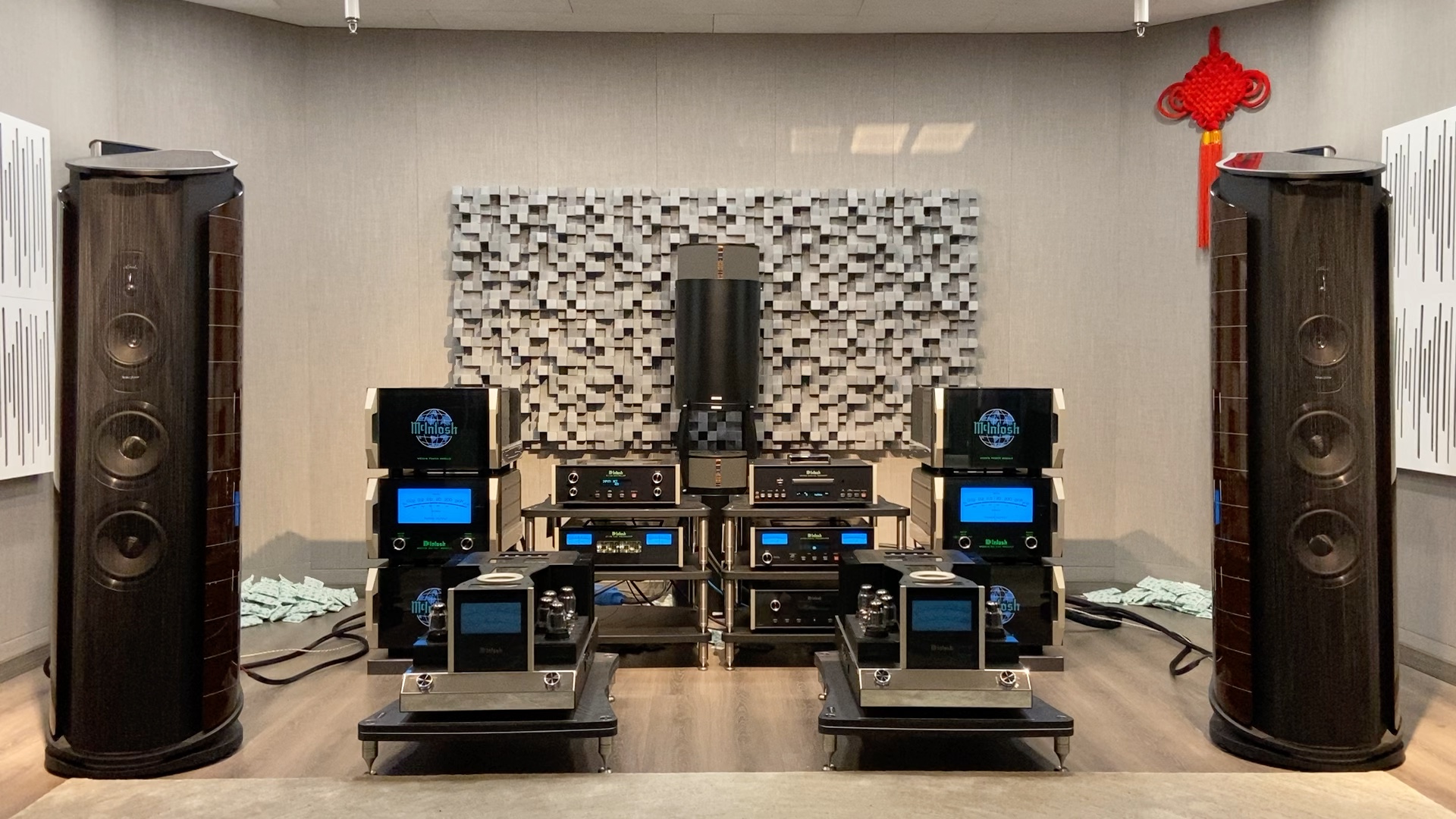 势霸大名琴 麦景图c1100前级 1.25k后级