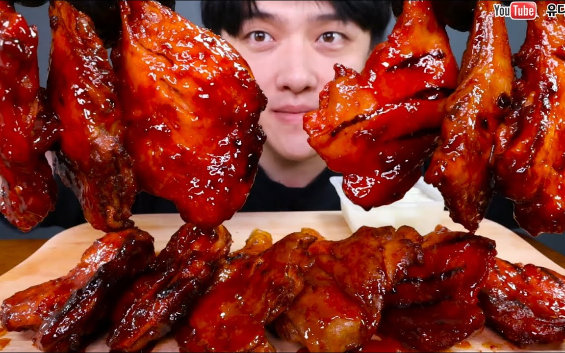 含倒放倍速深渊巨口udt小哥bbq炸鸡大口吃真满足韩国大胃王吃播