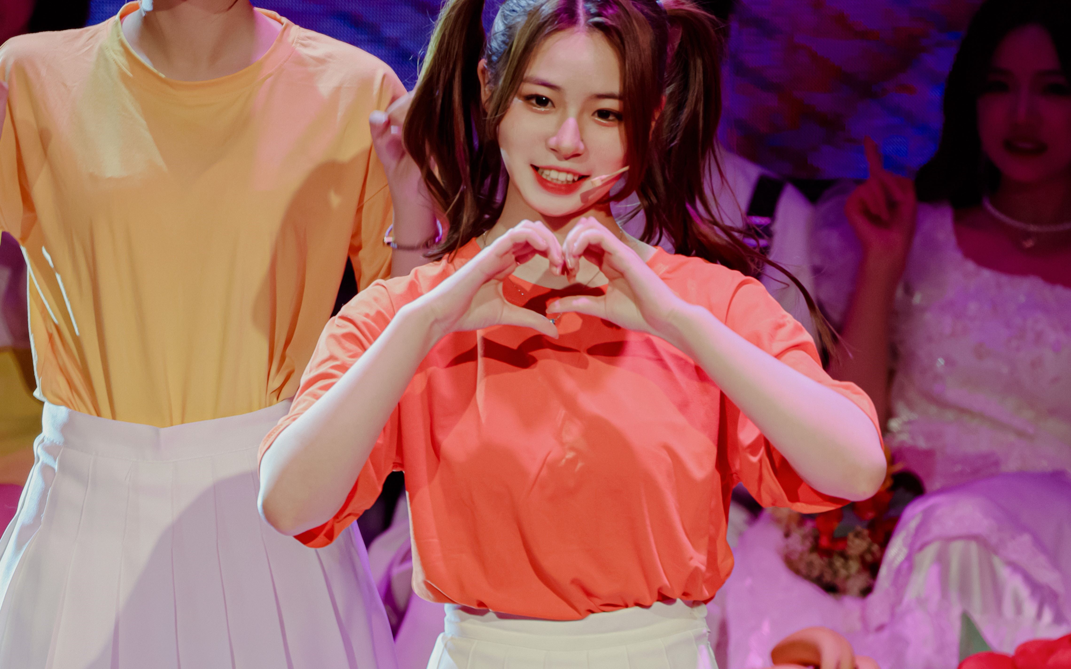 江鑫 爱的幸运曲奇ckg48四周年focus_哔哩哔哩_bilibili