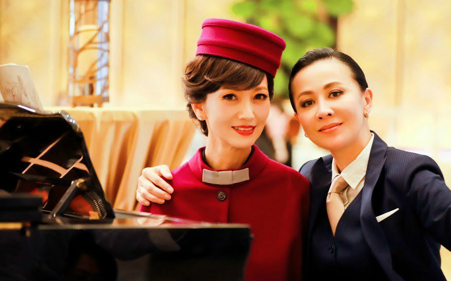 似是故人来 赵雅芝 刘嘉玲 灵芝cp_哔哩哔哩 (゜-゜)つロ 干杯~-bili