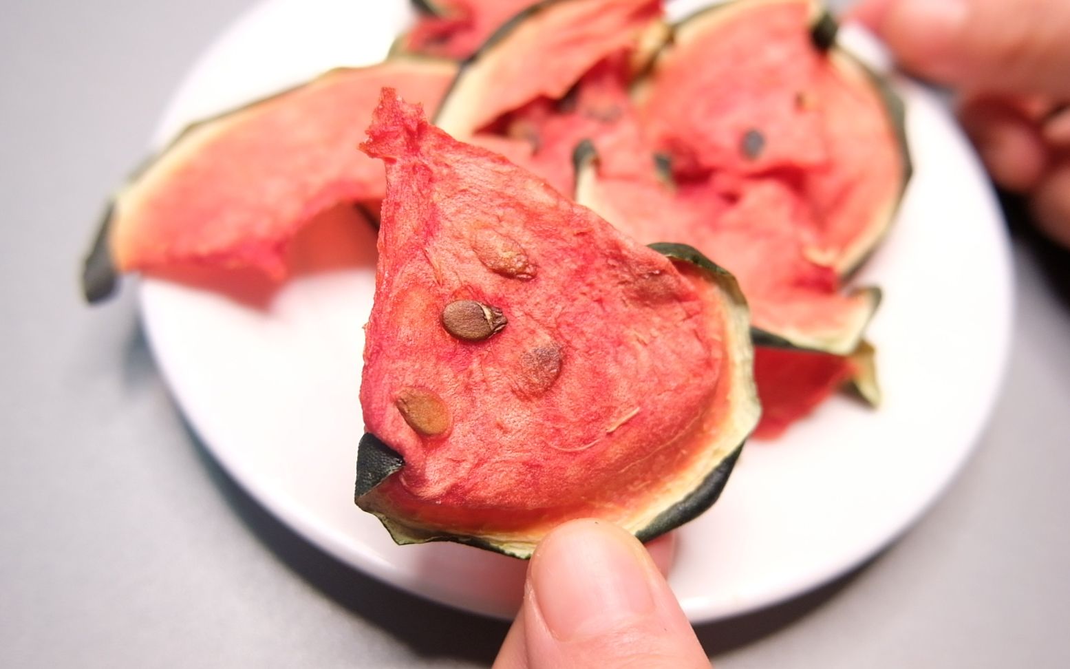 原来还有西瓜干这种操作,好奇就买来试一试