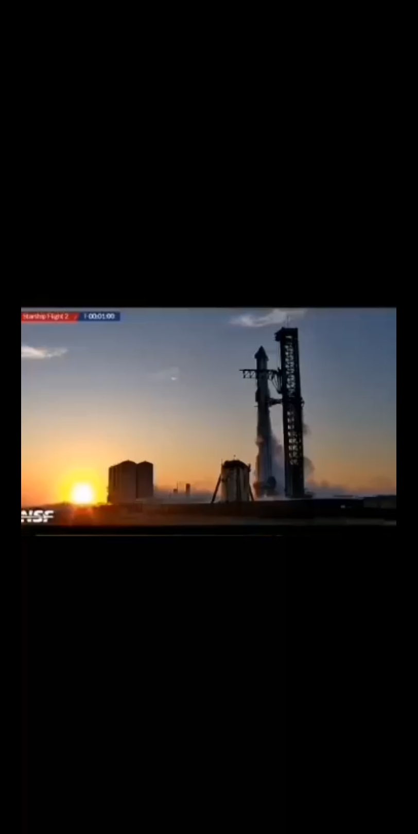 马斯克星舰火箭第二次发射成功,人类迈向太空新时代!
