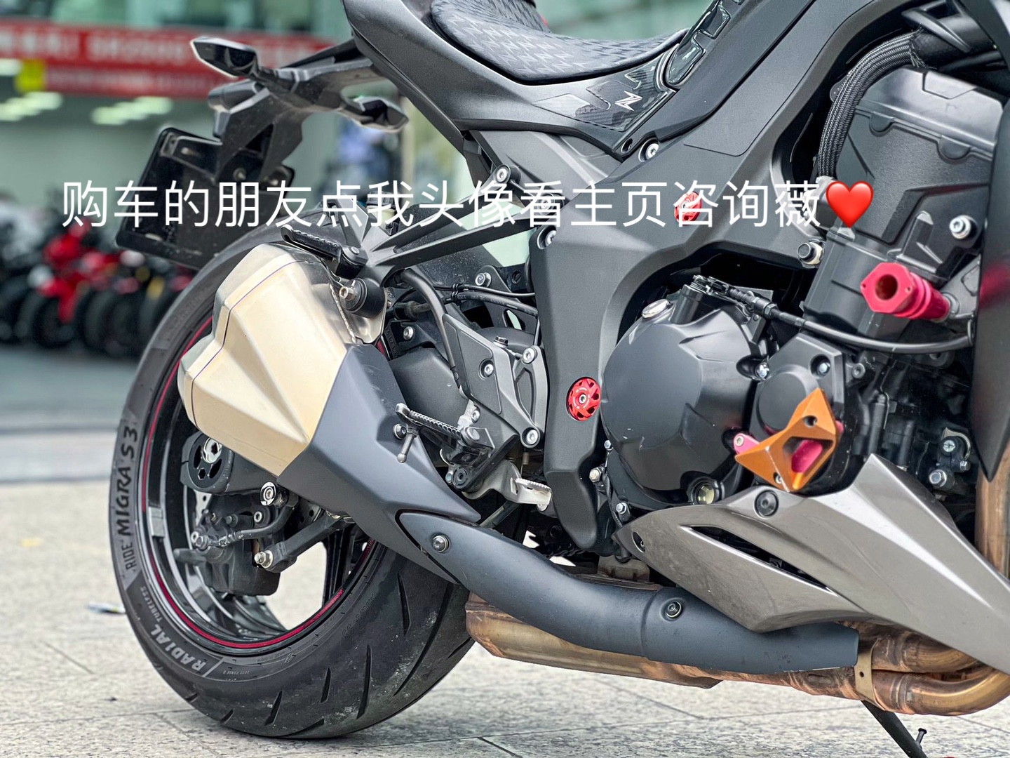 川崎z1000点这里查看车型描述