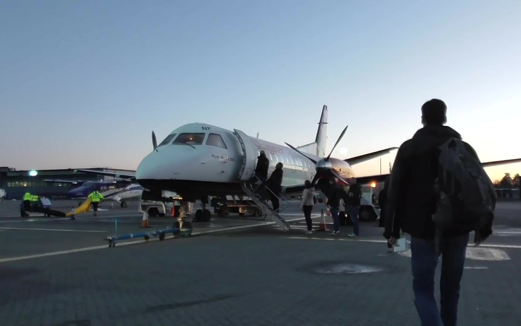 【youtube】洛根航空|萨博340|经济舱飞行报告(格拉斯哥 - 本贝丘拉岛