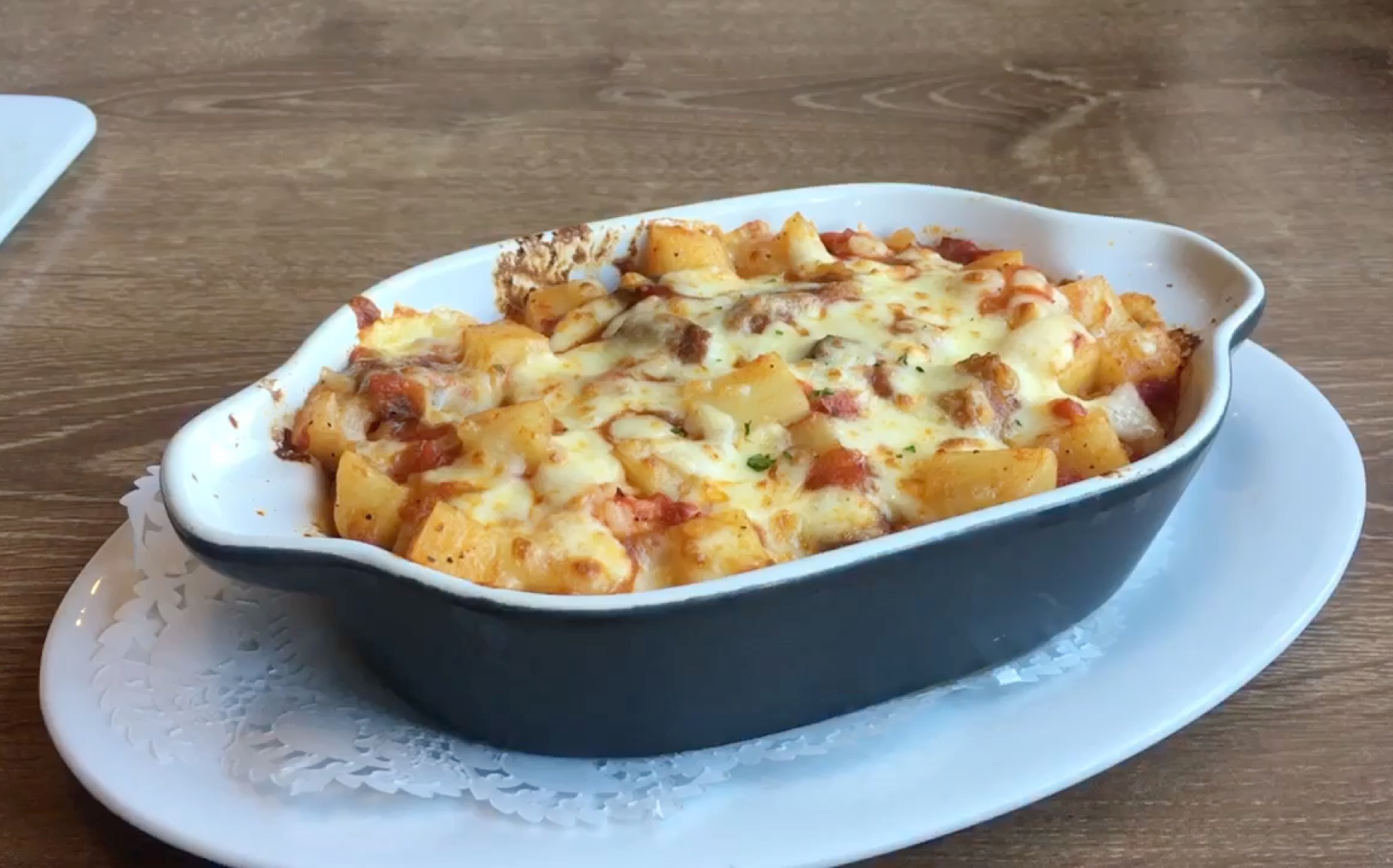 吃啦 必胜客匈牙利牛肉焗饭_哔哩哔哩 (゜-゜)つロ 干杯~-bilibili