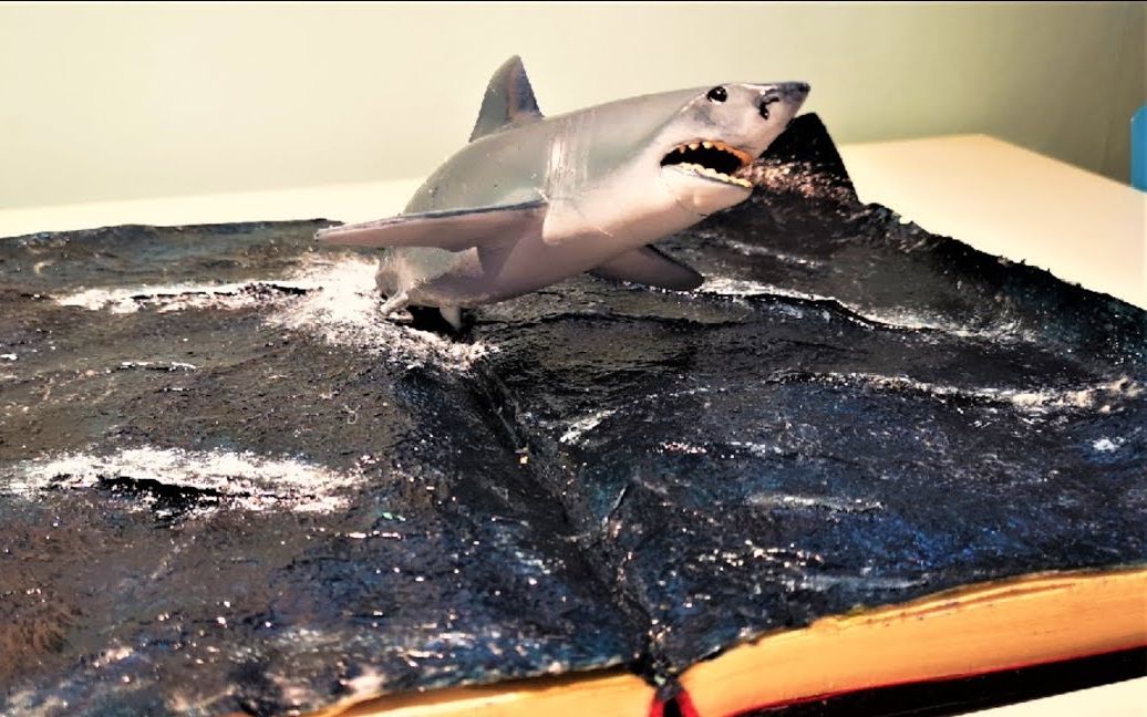 国外牛人做3d立体书,居然有鲨鱼跳出来,网友:哪里买的到?