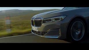 21 Bmw 5系首支广告 哔哩哔哩 つロ干杯 Bilibili