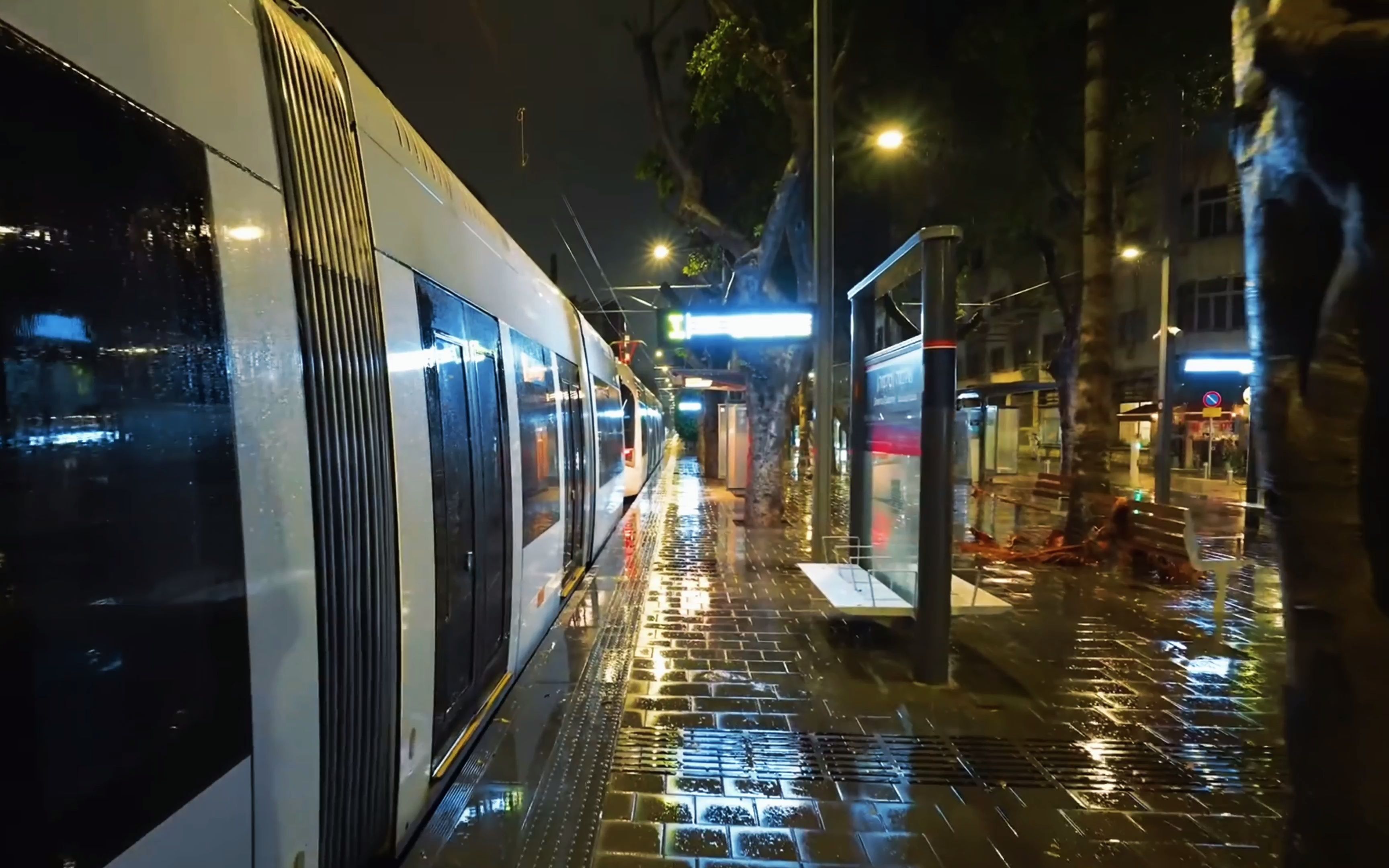 以色列ⷮŠ雅法,雷雨天走在三千年历史的“ 特拉维夫雅法古城”,扑面而来的是浓重的古迹与神秘哔哩哔哩bilibili