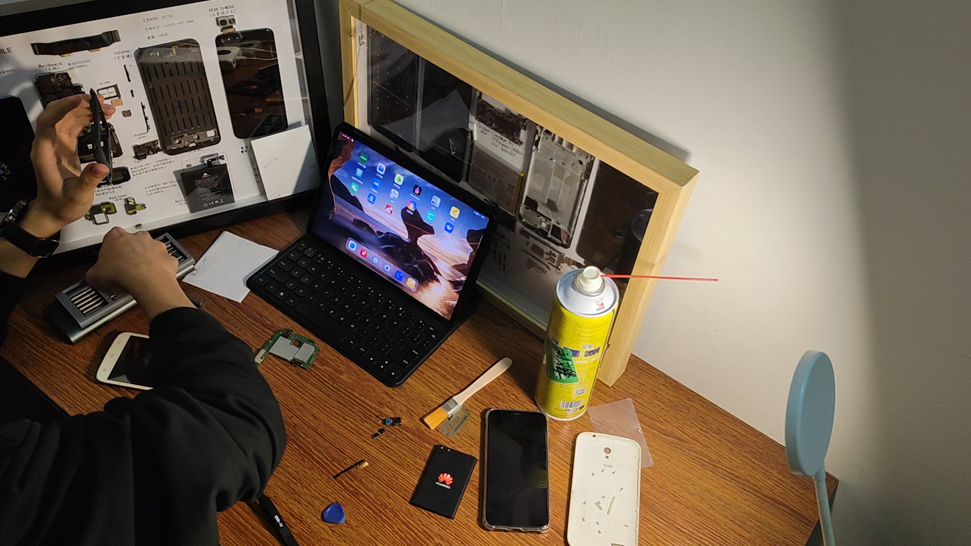 华为c8815(原型华为g610),这台应该是华为p系列的爷爷辈了吧