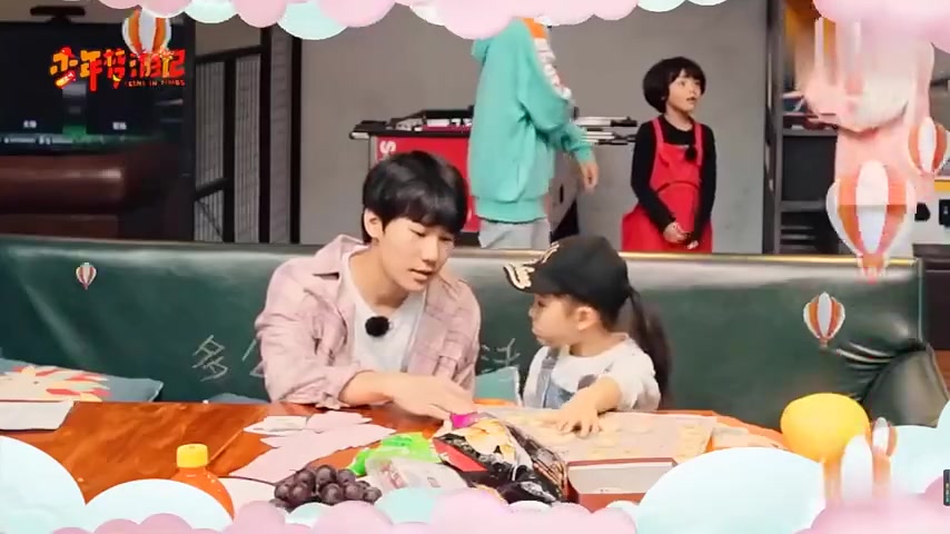 时代少年团带娃记刘耀文花式求妹妹写作业爆笑谈心像爸爸