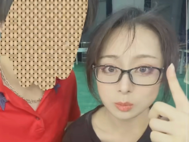 胶圈大型纪录片完整版《虾米大模王出轨仙人跳》