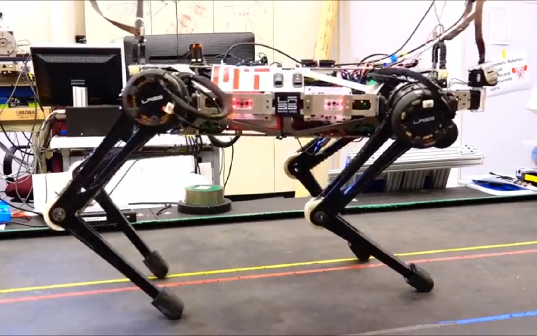 【时讯】MIT最新＂猎豹3号＂机器人已成全球速度(50KM/h)最快仿生四足机器人 (机电狂人)哔哩哔哩bilibili