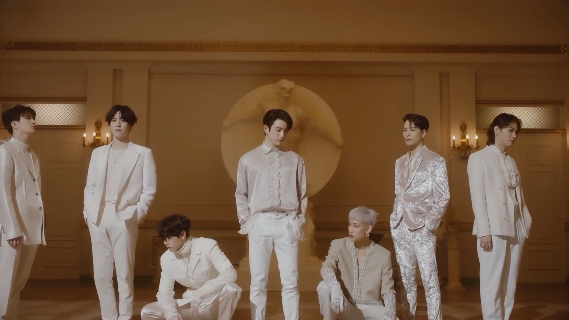 got7《not by the moon》performance视频公开,还是熟悉的刀群舞!