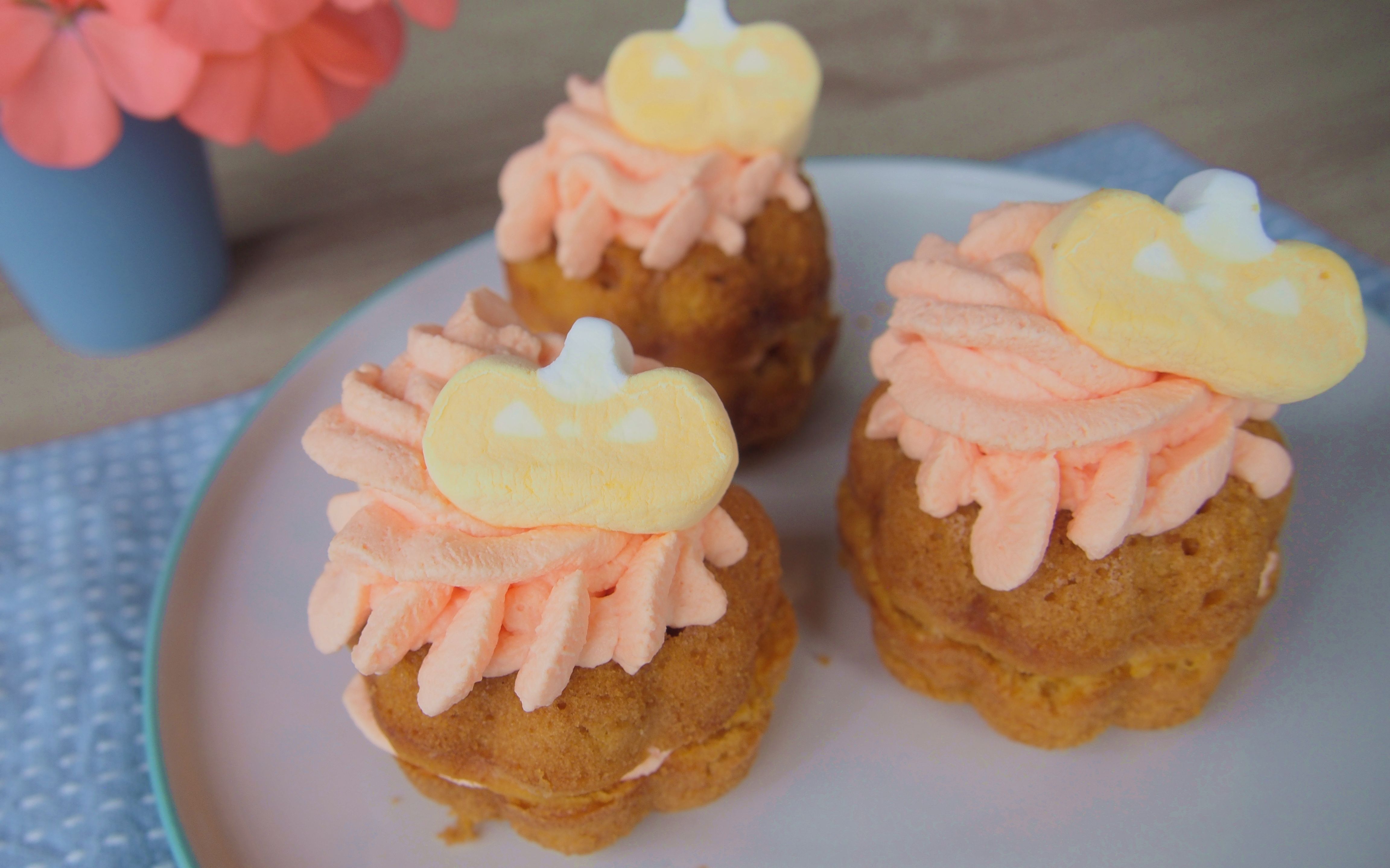 南瓜小蛋糕 万圣节小蛋糕