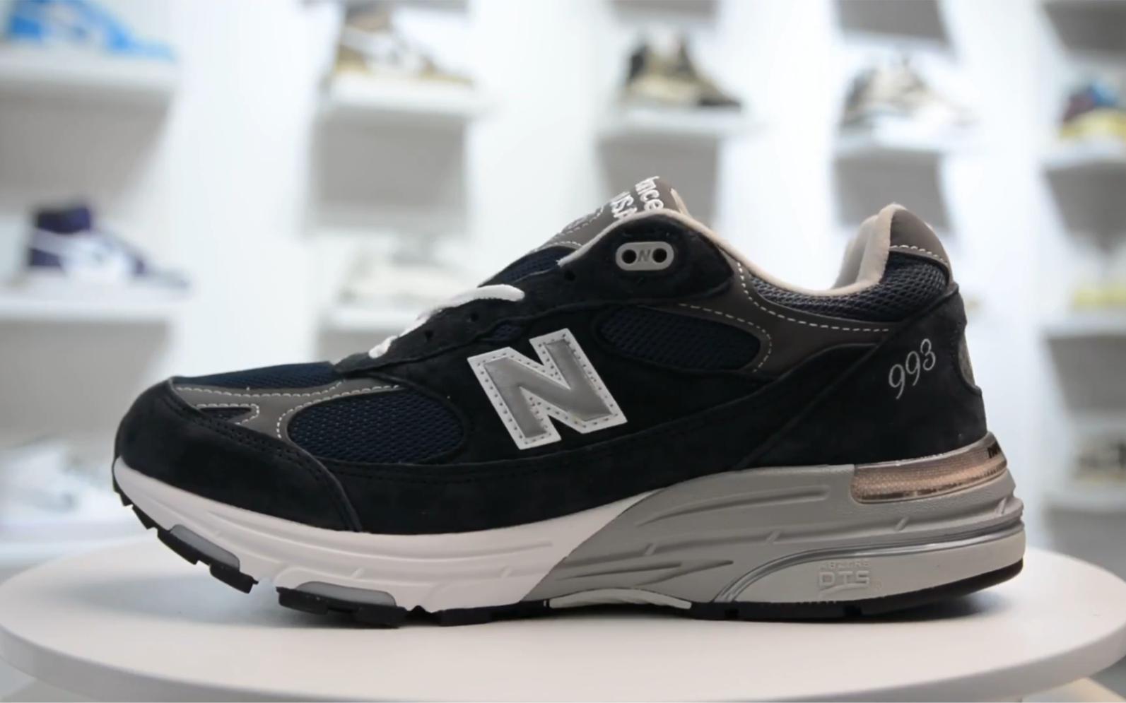 【独家实拍】new balance nb 993 跑步鞋 藏青色