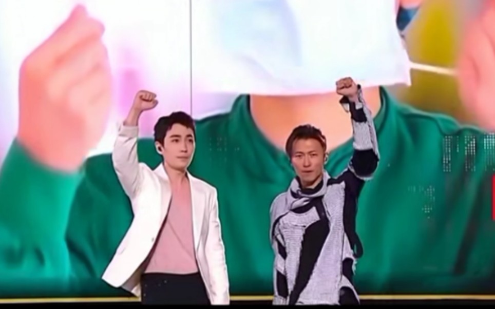 朱一龙谢霆锋合唱保重