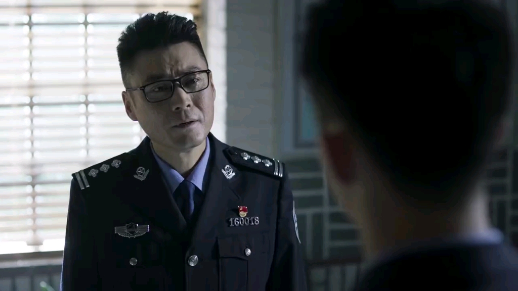 高分悬疑剧破冰行动,警队有内鬼,证人离奇死亡 #破冰行动