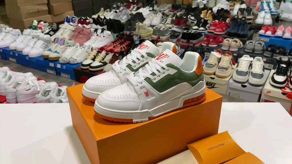 路易威登louisvuittontrainersneakerlow休闲运动文化百搭篮球板鞋