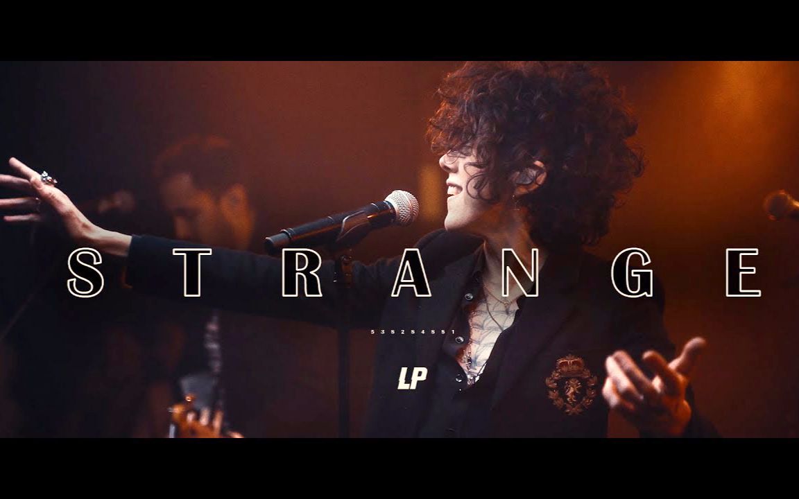 [图]「帅T」LP -「 Strange 」纽约演艺剧场之夜 -A Night at The McKittrick Hotel-