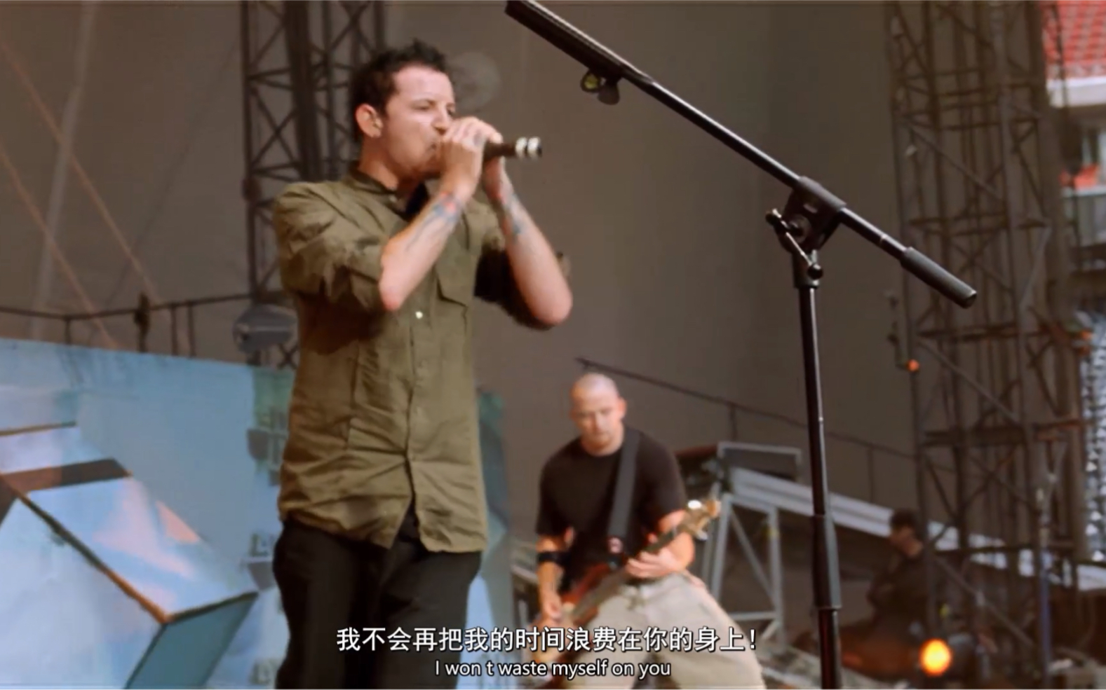 [图]完爆录音室！【Linkin Park 高清修复】From The Inside Live In Texas 2003