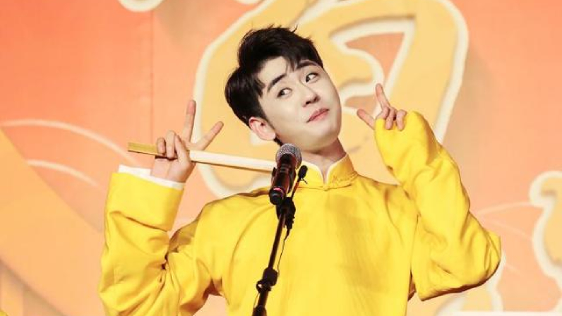 德云女孩接梗合集,唱哭张九南气坏张云雷,拼实力抢饭碗