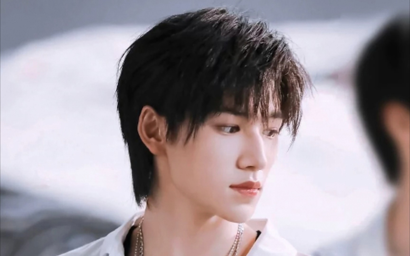 【宋亚轩】帅哥就是要怼脸【凄美地】