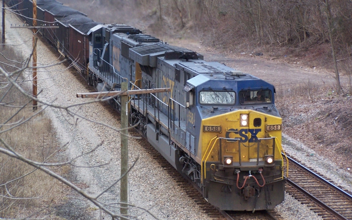 【铁道迷】美帝铁路日常 ac4400cw sd40-2 ac6000cw牵引重载货物列车