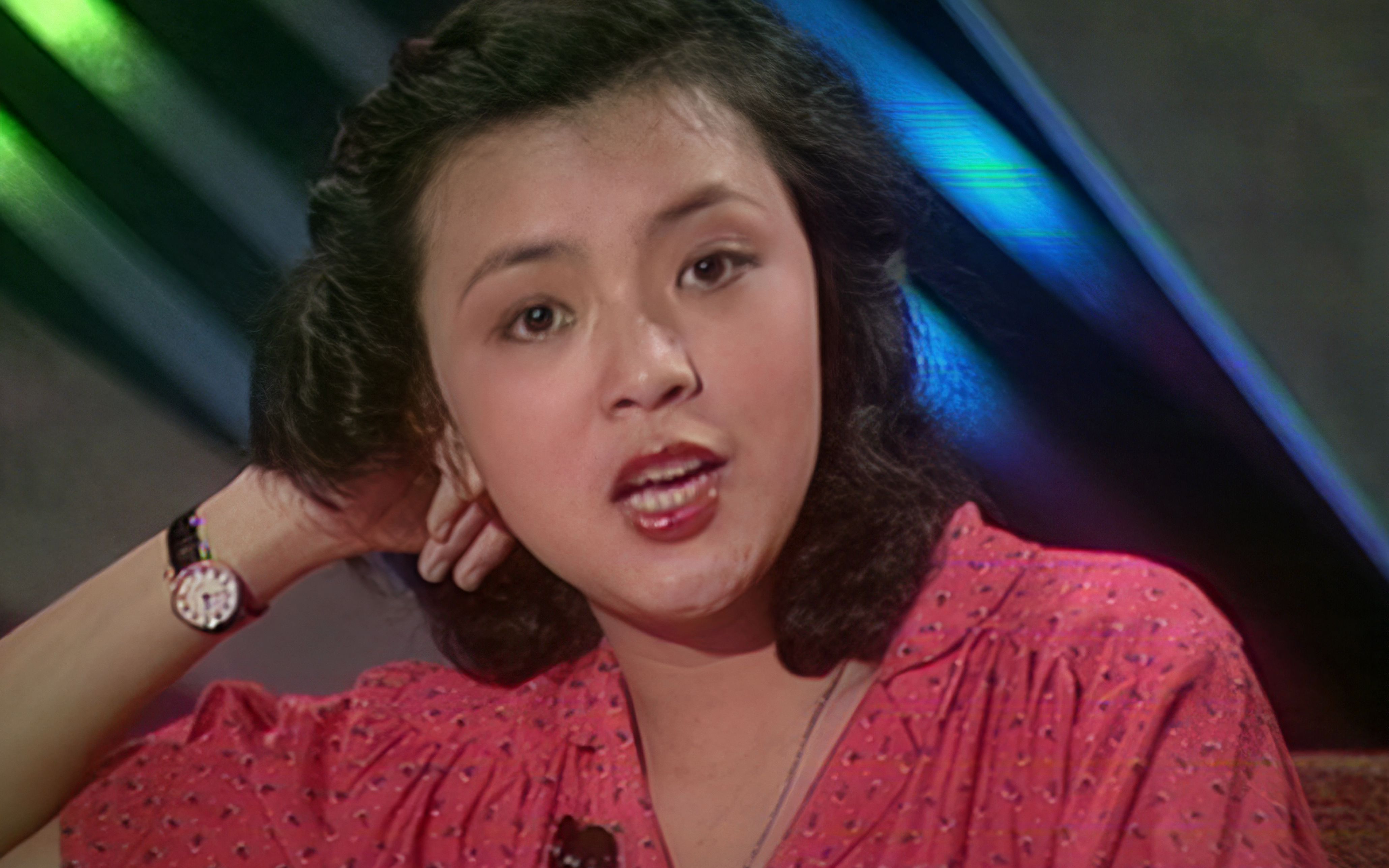 19岁的陈玉莲,艾迪,贾思乐带我们回到1979年的香港!