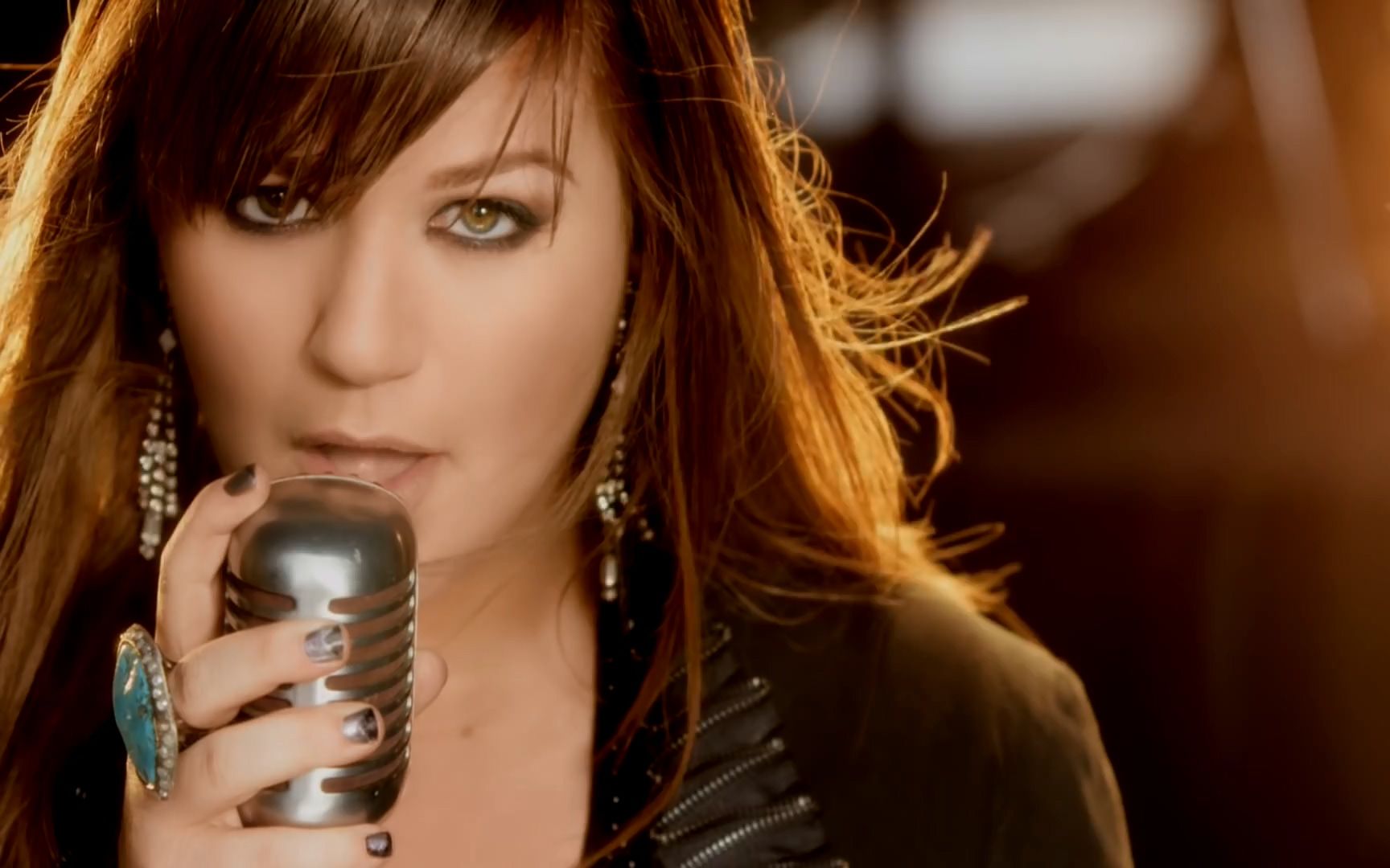 活出自我 kelly clarkson《stronger》78双语