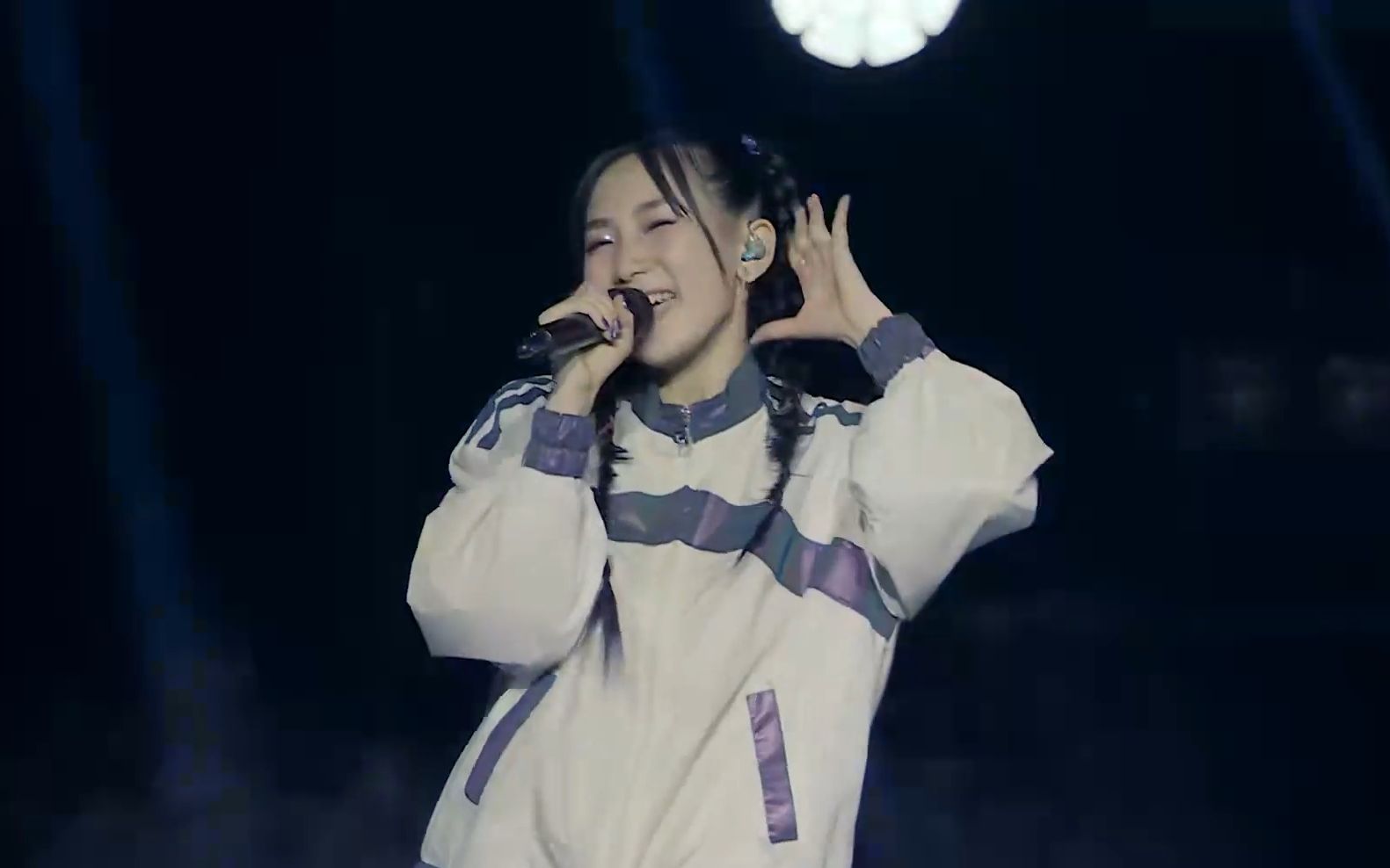 【高品音质】《yoasobi-アイドル(偶像)》演唱会配音版