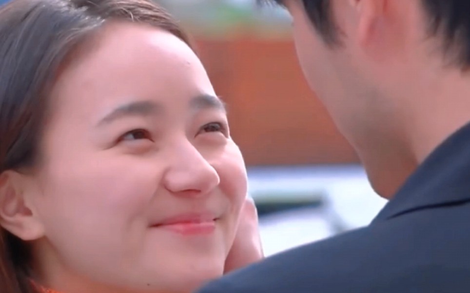 看这段你就知道,高以翔和焦俊艳爱得有多甜蜜,看十遍都不过瘾