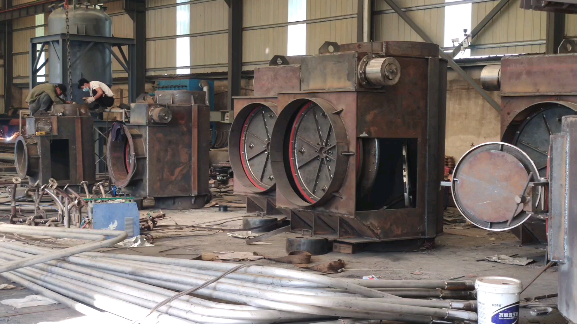 双膛窑设备厂家,双膛窑喷枪,双膛窑煤粉喷吹罐,汇新窑炉