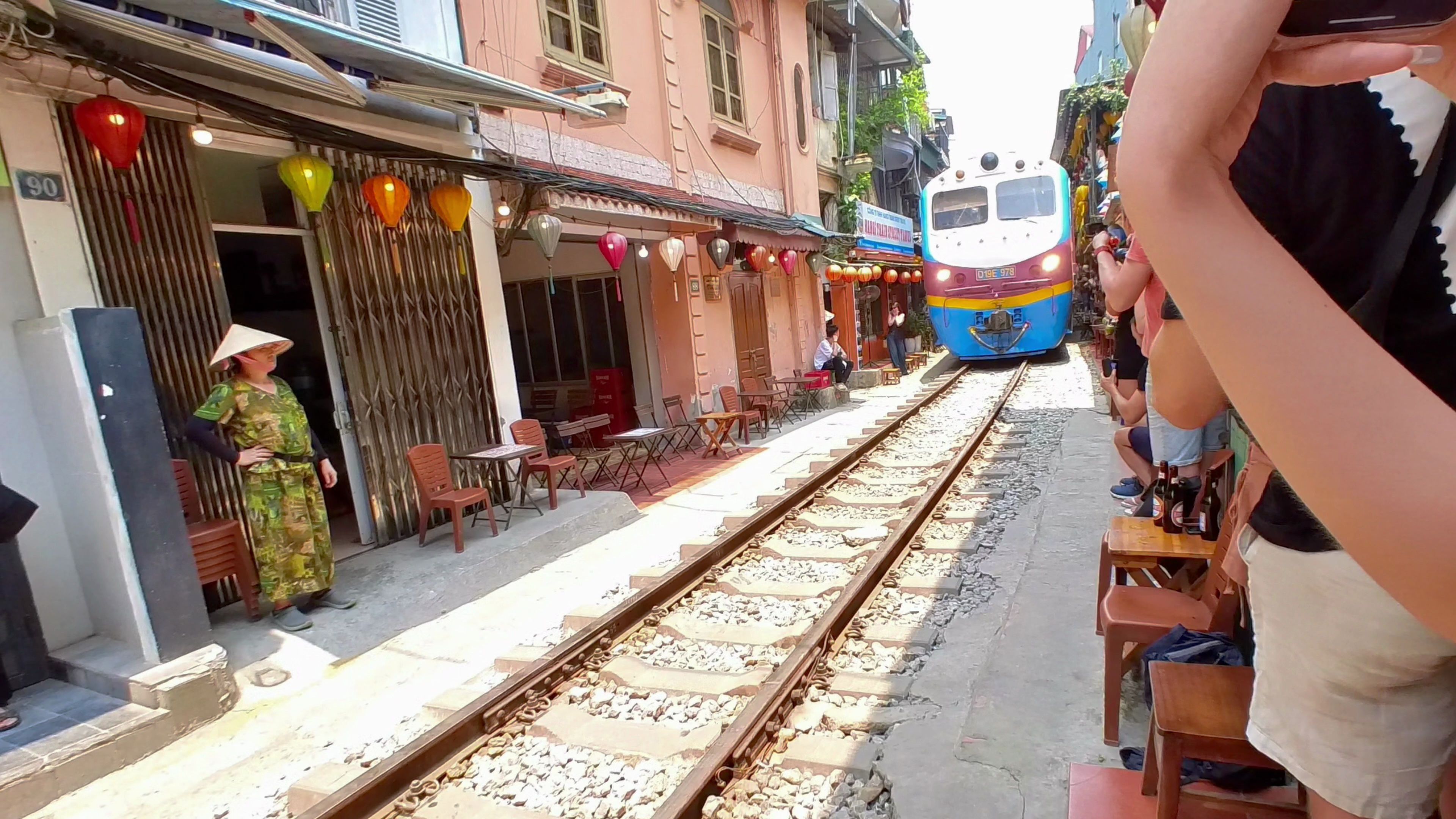 越南旅游vlog|第一篇章:河内-此刻即永恒,停停走走,走走停停