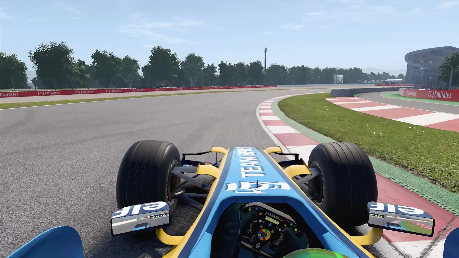 阿隆索的冠军座驾:雷诺r26 西班牙加泰罗尼亚赛道单圈 1:20.