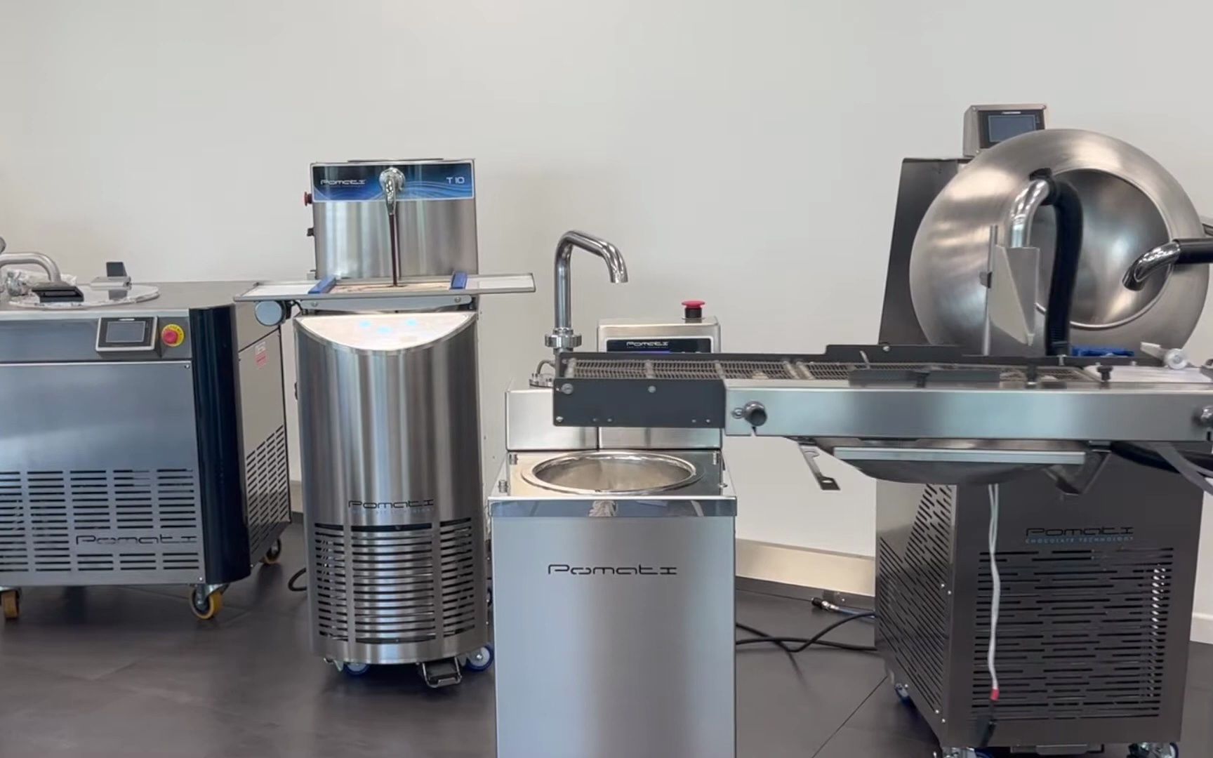 意大利pomati t8 ice 巧克力调温机 连输送式巧克力涂层机机