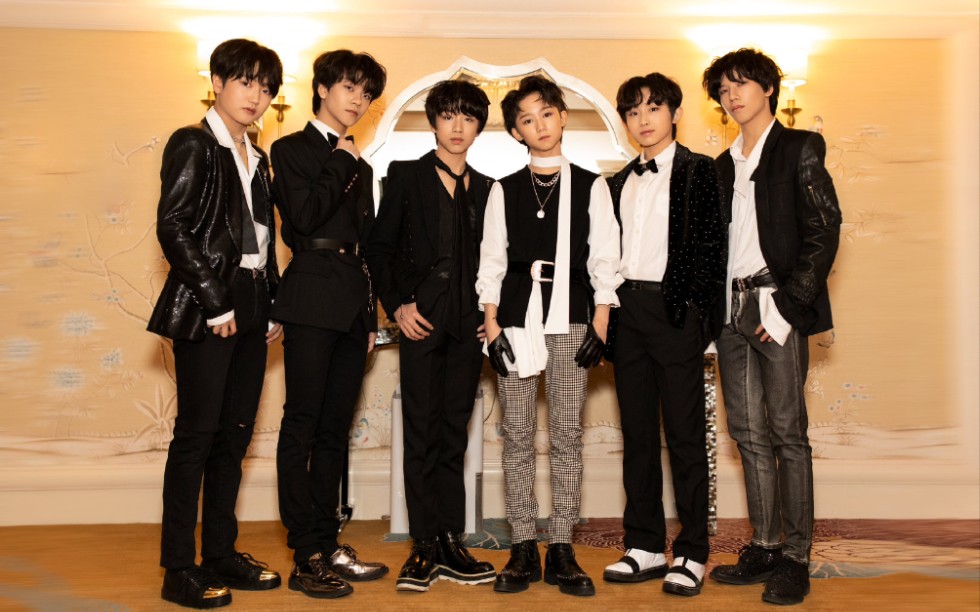 来自朝阳男团对于粉丝2020年的"悄悄话祝福"(伪助眠向)