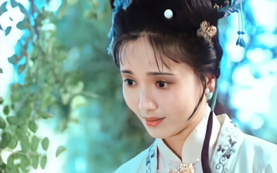 【89版红楼梦】林黛玉 | 天寒翠袖薄,日暮倚修竹