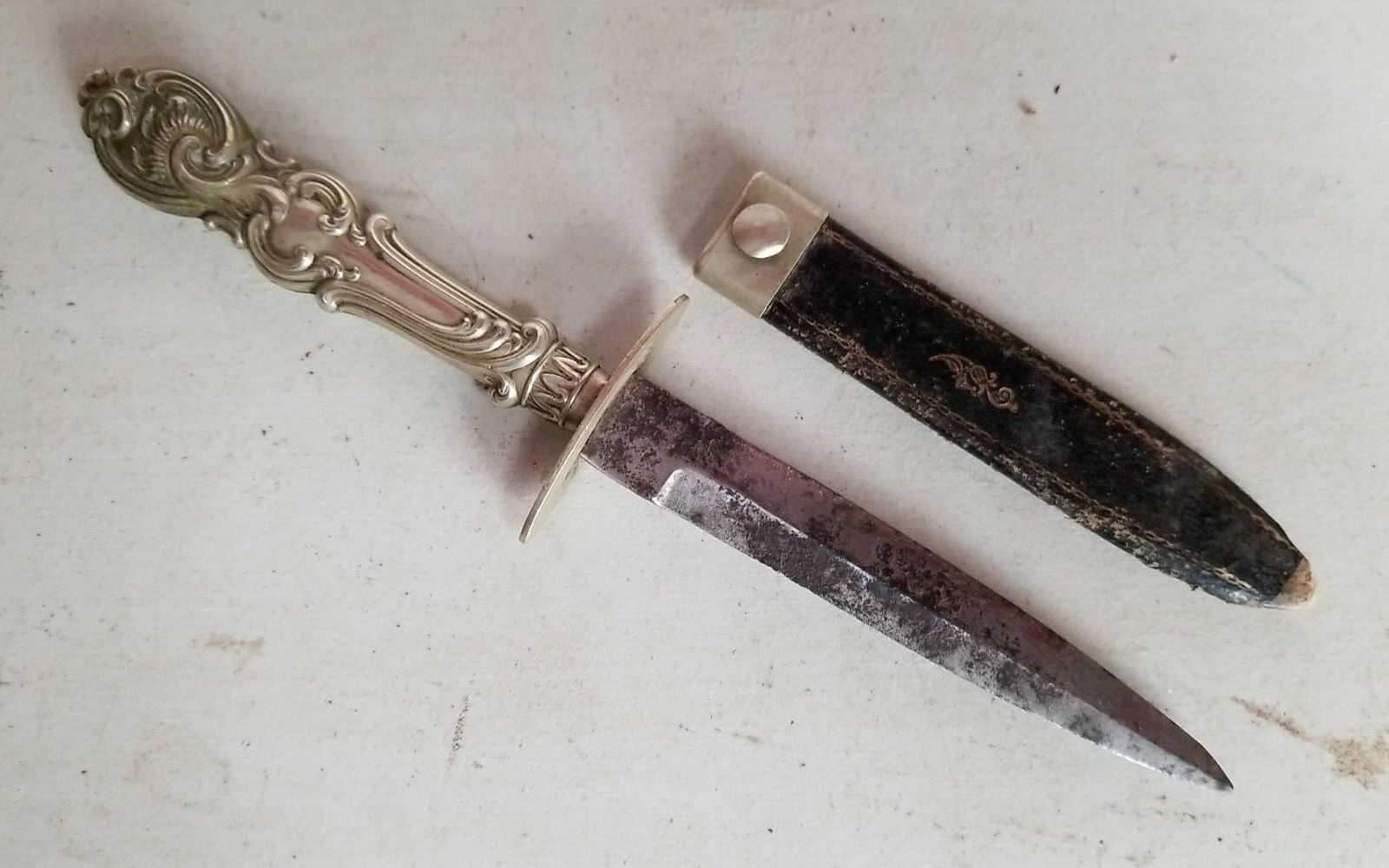 1800年代美国内战民兵剑与早期木炭白镴握把古董刀