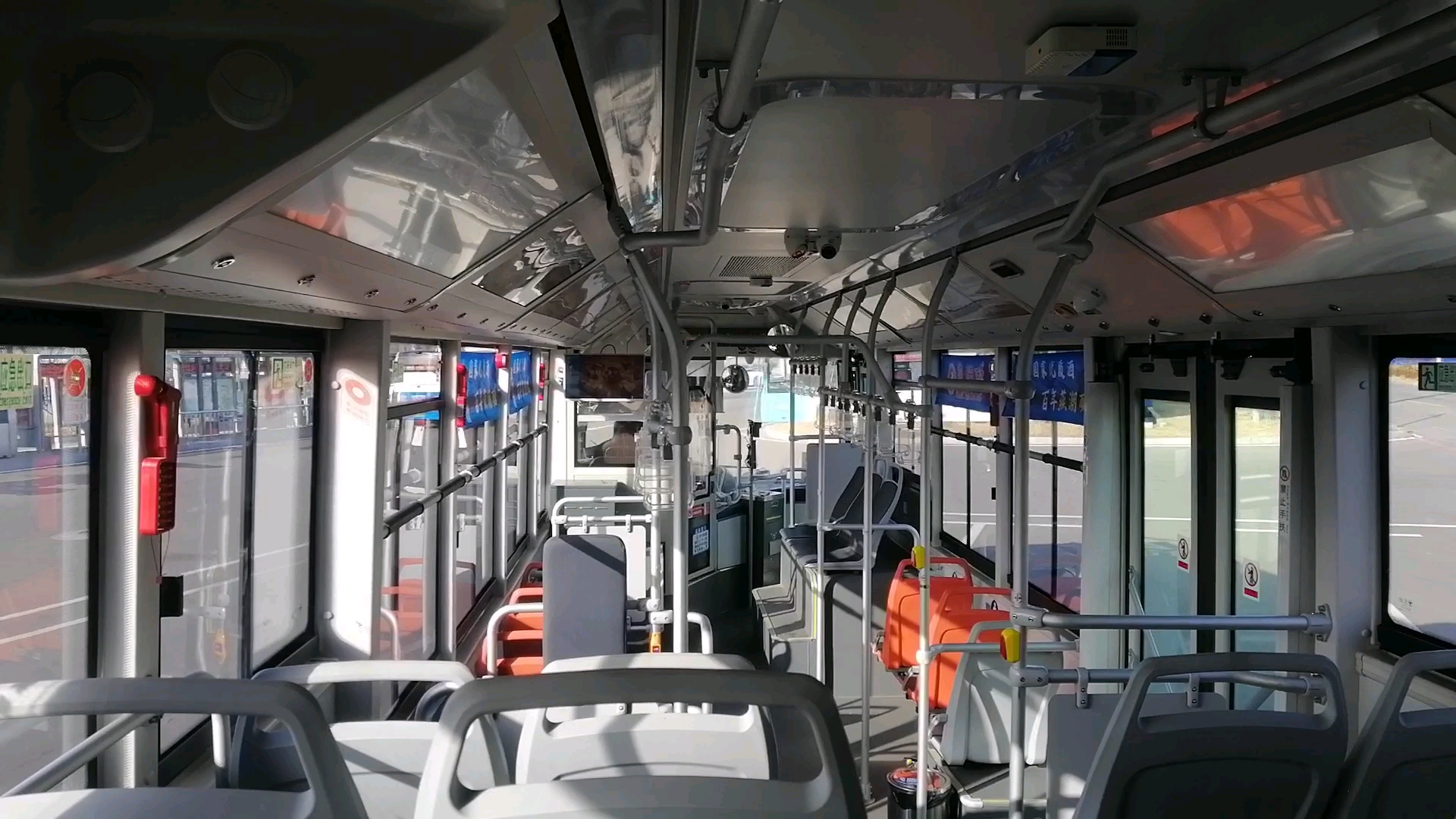 唐山公交30路行车视频 车号:2-1916 车型:bj6105evca-49