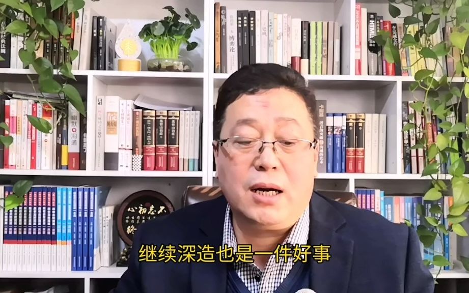 【应届生秋招】建筑行业真的不行了吗?是坚守夕阳产业,还是转行到新产业?哔哩哔哩bilibili