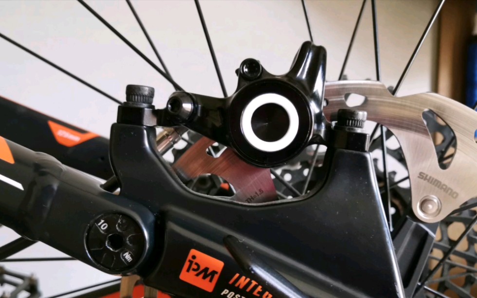 [图]magura mt4 用指甲油改活塞环颜色