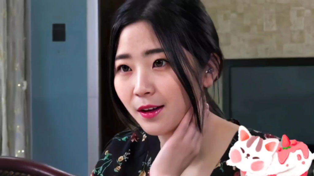 韩国电影:有一个漂亮的阿姨会有多么幸福,你觉的呢?