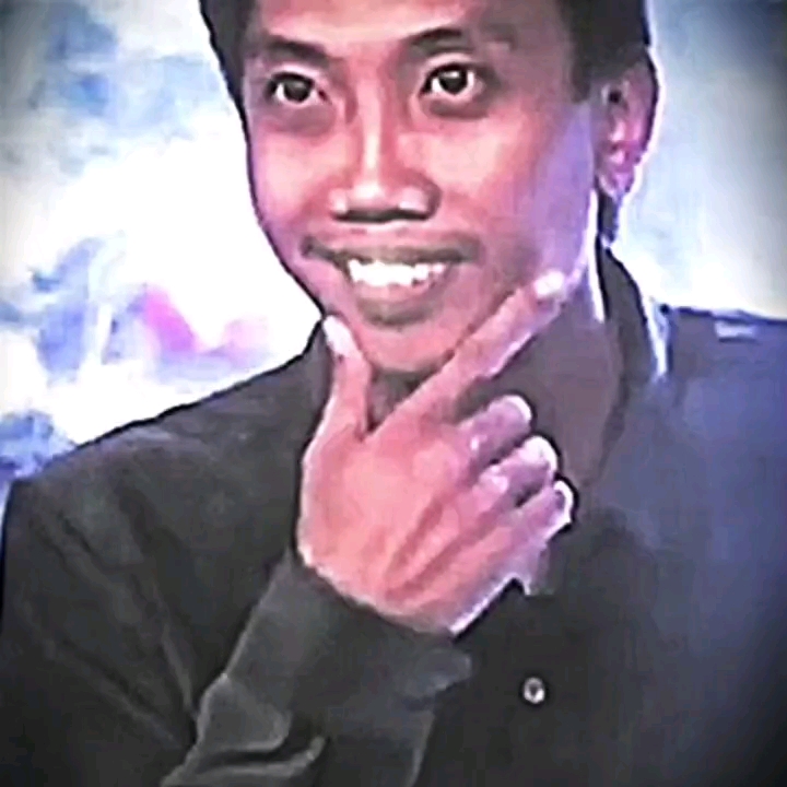 《烟中恶鬼》