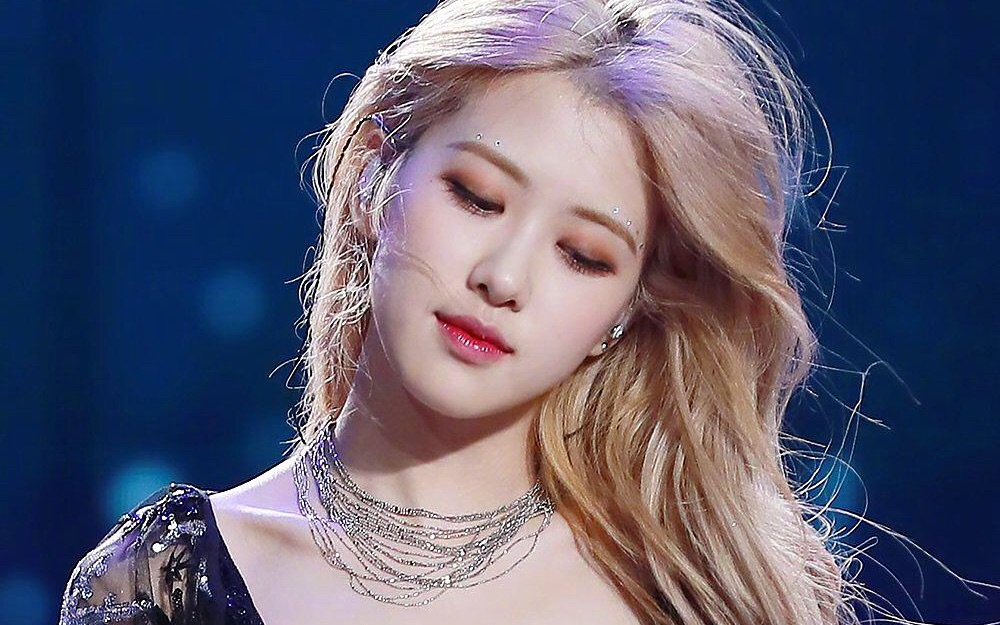 [图](四支千万)【BLACKPINK】ROSÉ朴彩英74支百万直拍合集(官方/饭拍)