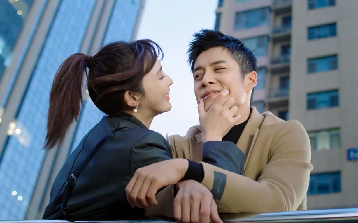 【走起我的天才街坊丨韩东君x彭小苒】天才工程师vs猎头,欢喜冤家擦出