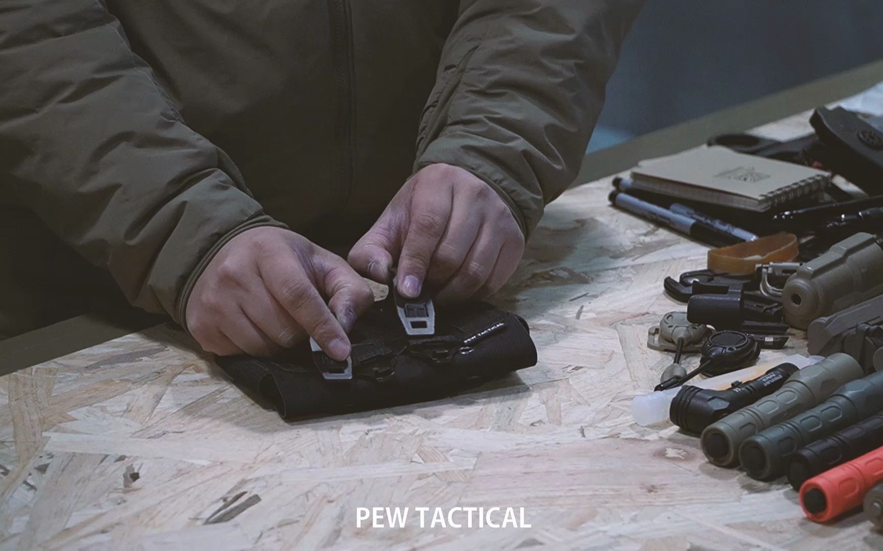 [图]【PEW TACTICAL】MMP极简医疗包使用演示