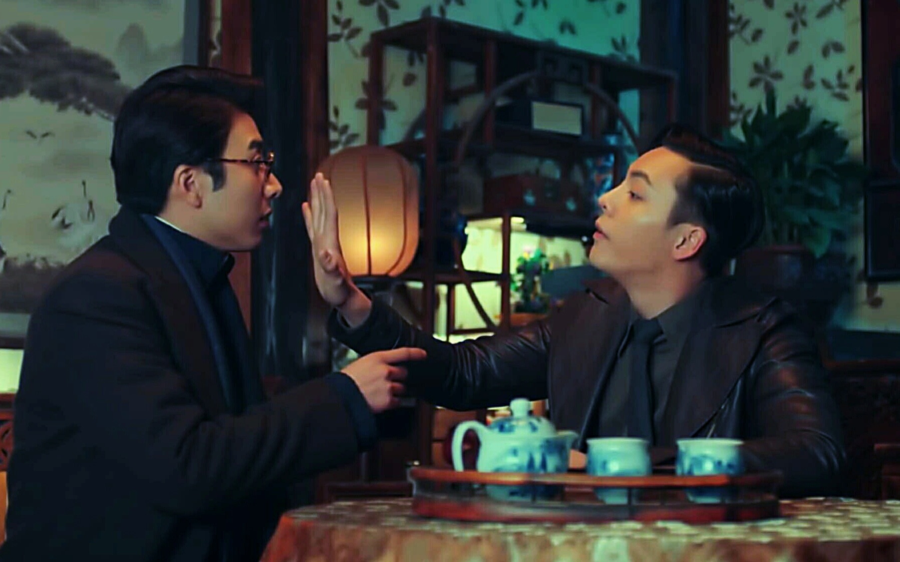 【老九门】【一八/佛八】易燃易爆炸(abo 剧情向he 结尾有车)